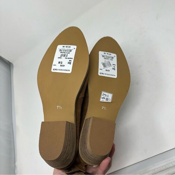 Crevo Suede Round Toe Ankle Booties Size 7.5 Brown New - Picture 3 of 6